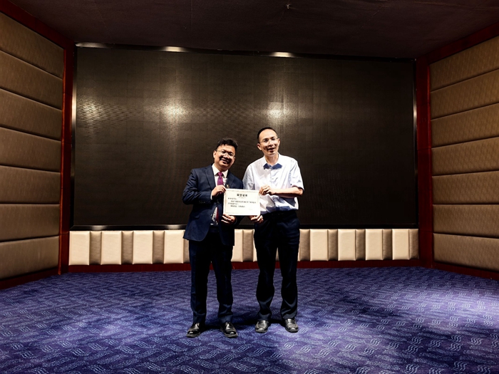 先践职场之路 再启口腔医学新程——百家乐投注
举办2025届毕业生就业创业讲座 第 3 张