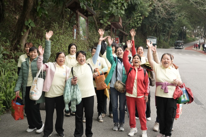 巾帼健步展风采 口腔同行向未来——百家乐投注
成功举办2025年“三八”妇女节职工健步走活动 第 4 张