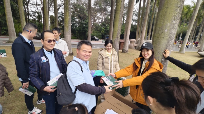 巾帼健步展风采 口腔同行向未来——百家乐投注
成功举办2025年“三八”妇女节职工健步走活动 第 6 张
